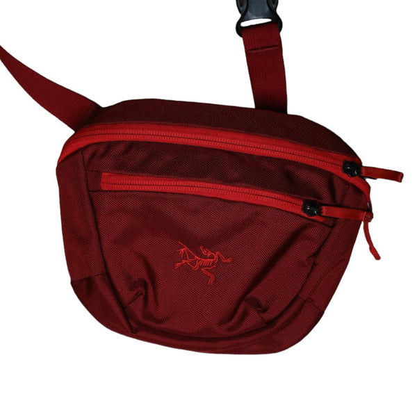 ARC'TERYX shoulder bag Red/nylon