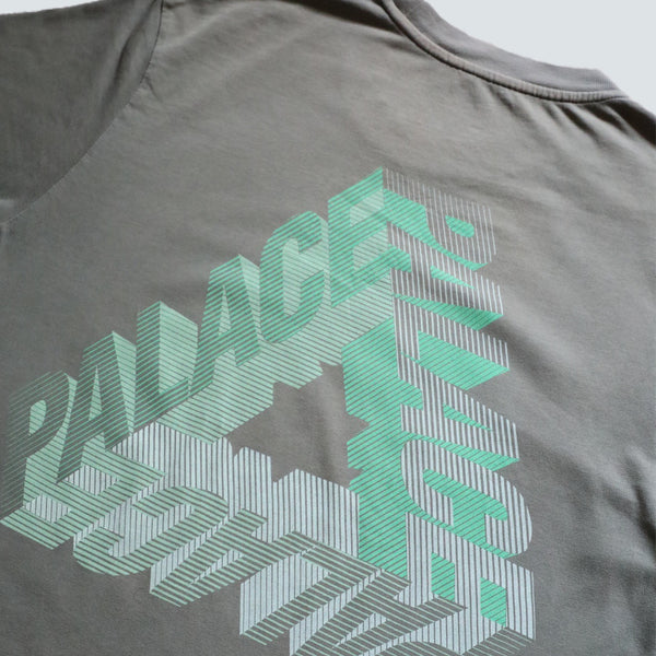 Palace P-3D T-shirt (ultimo 2017) (L)